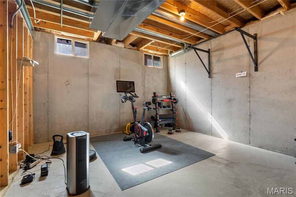 St Louis, Missouri 63130, United States, 4 Bedrooms Bedrooms, ,3 BathroomsBathrooms,Residential,Active,200533