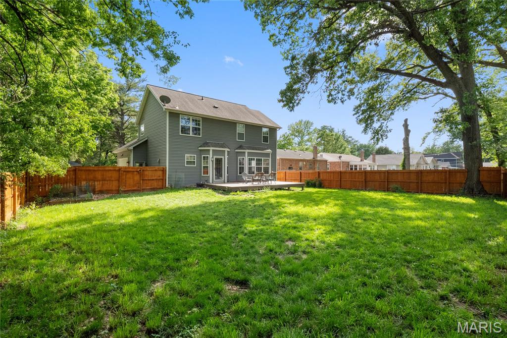 St Louis, Missouri 63130, United States, 4 Bedrooms Bedrooms, ,3 BathroomsBathrooms,Residential,Active,200533