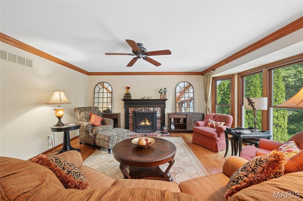 Meadows At Quail Creek Four The - Residential