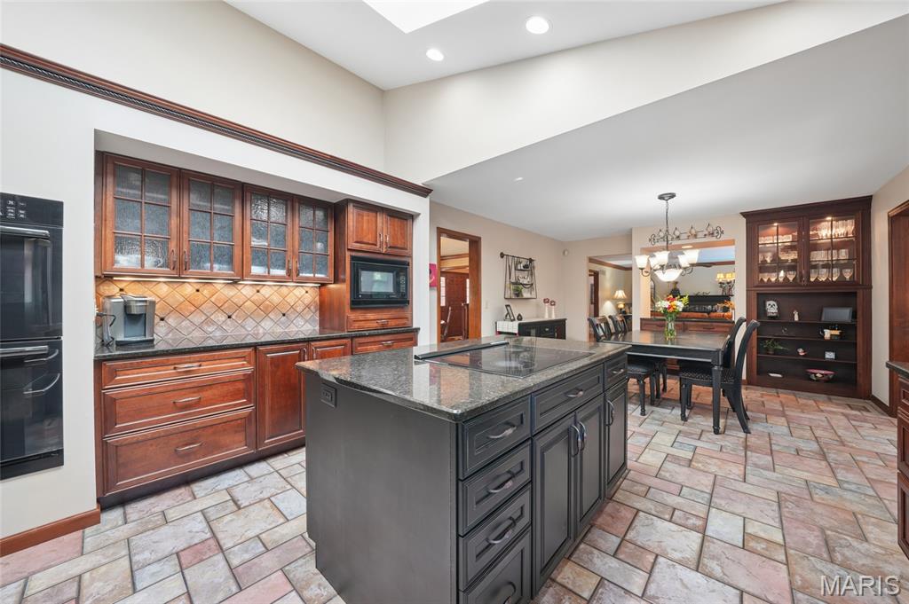 Meadows At Quail Creek Four The - Residential