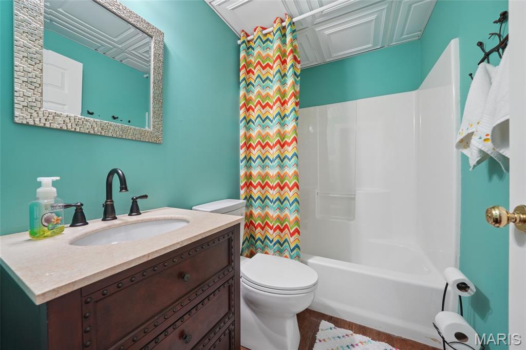 Meadows At Quail Creek Four The - Residential