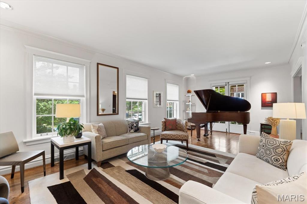 Hillcrest - Residential