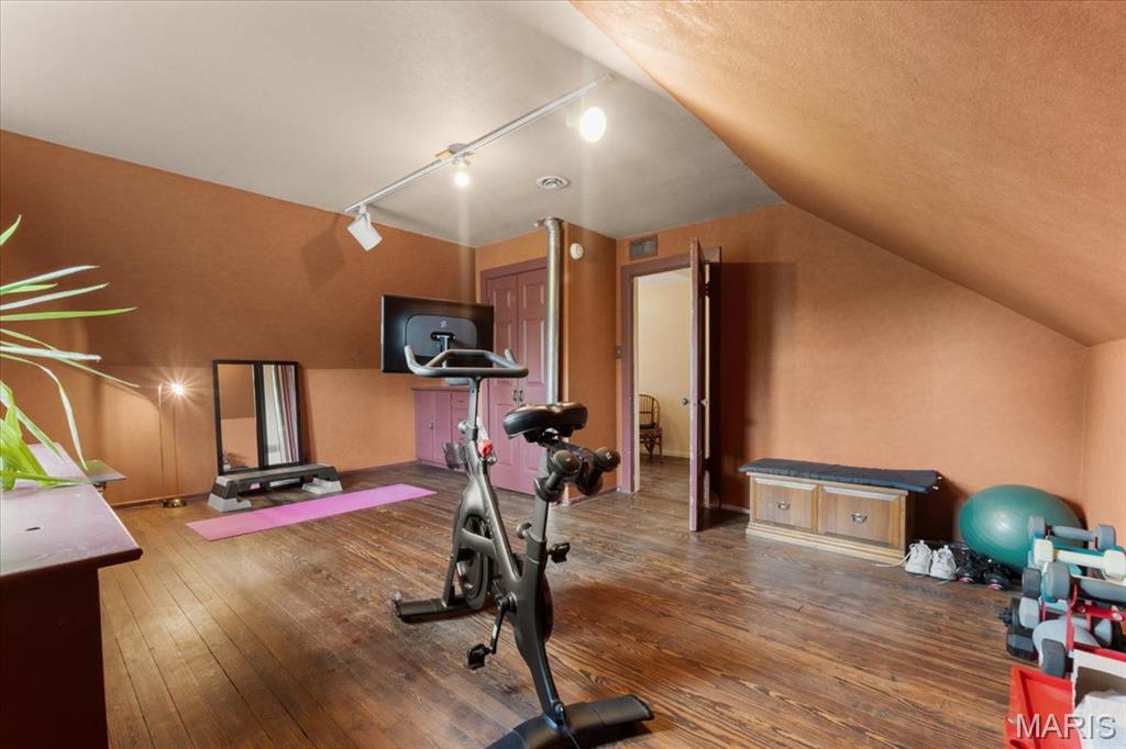 Hillcrest - Residential