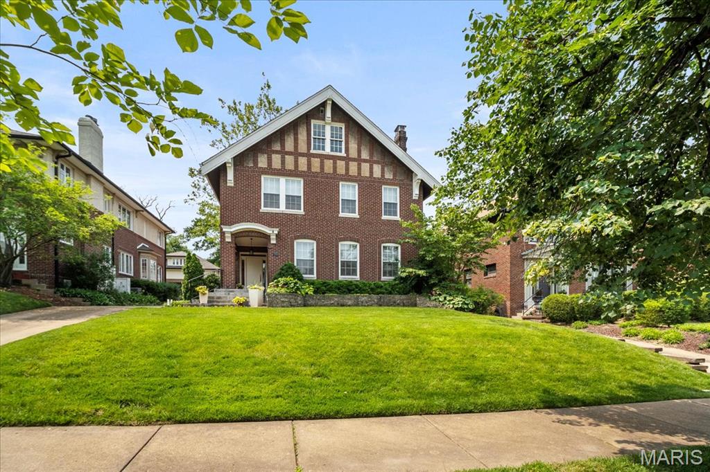 Hillcrest - Residential