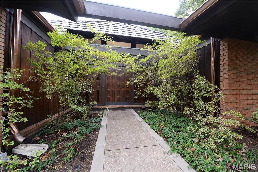 9531 Sunny Creek Lane