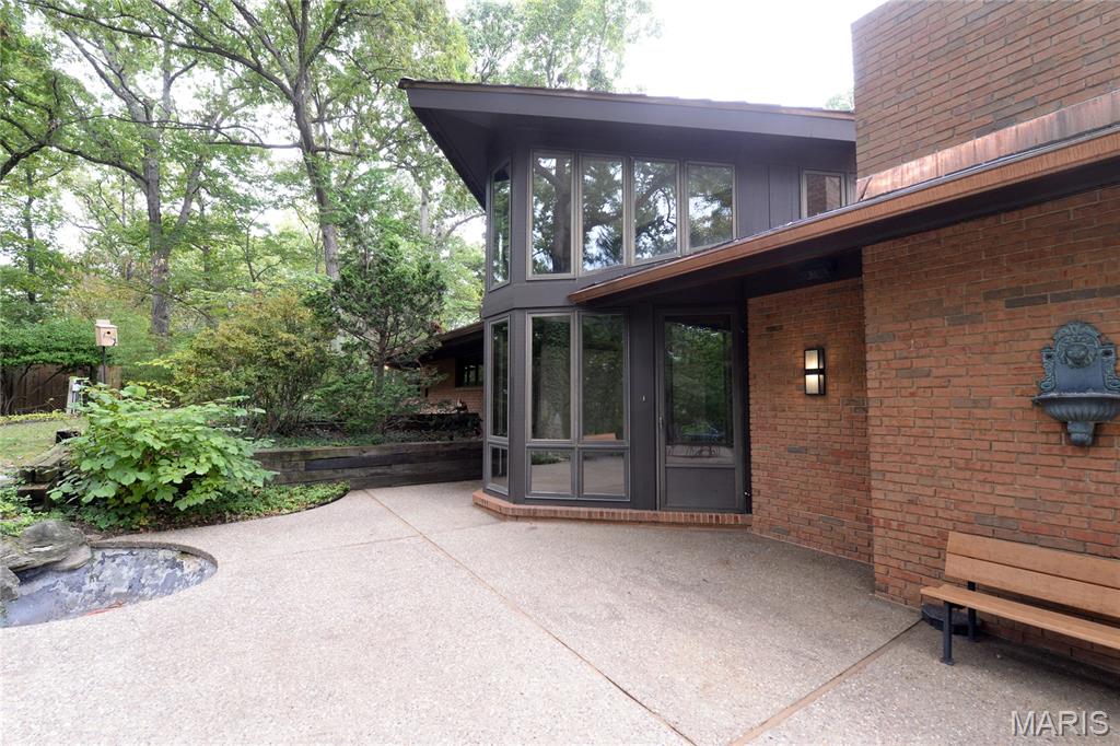 9531 Sunny Creek Lane