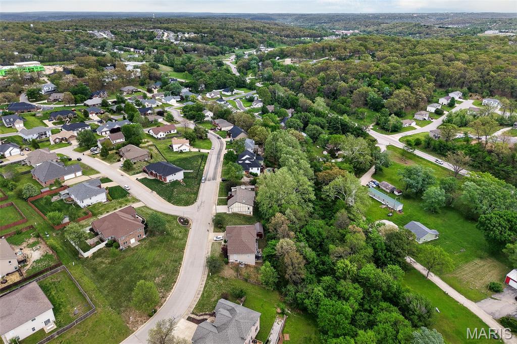 BRIAR POINTE - Residential