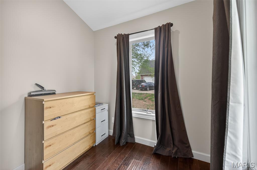 BRIAR POINTE - Residential
