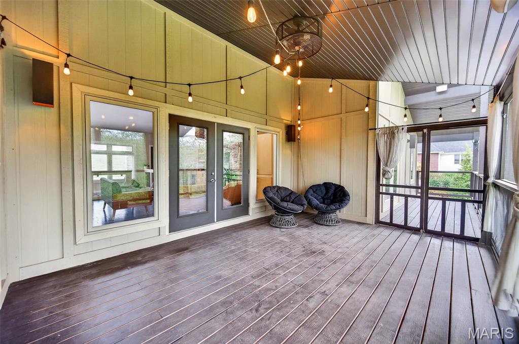 BRIAR POINTE - Residential