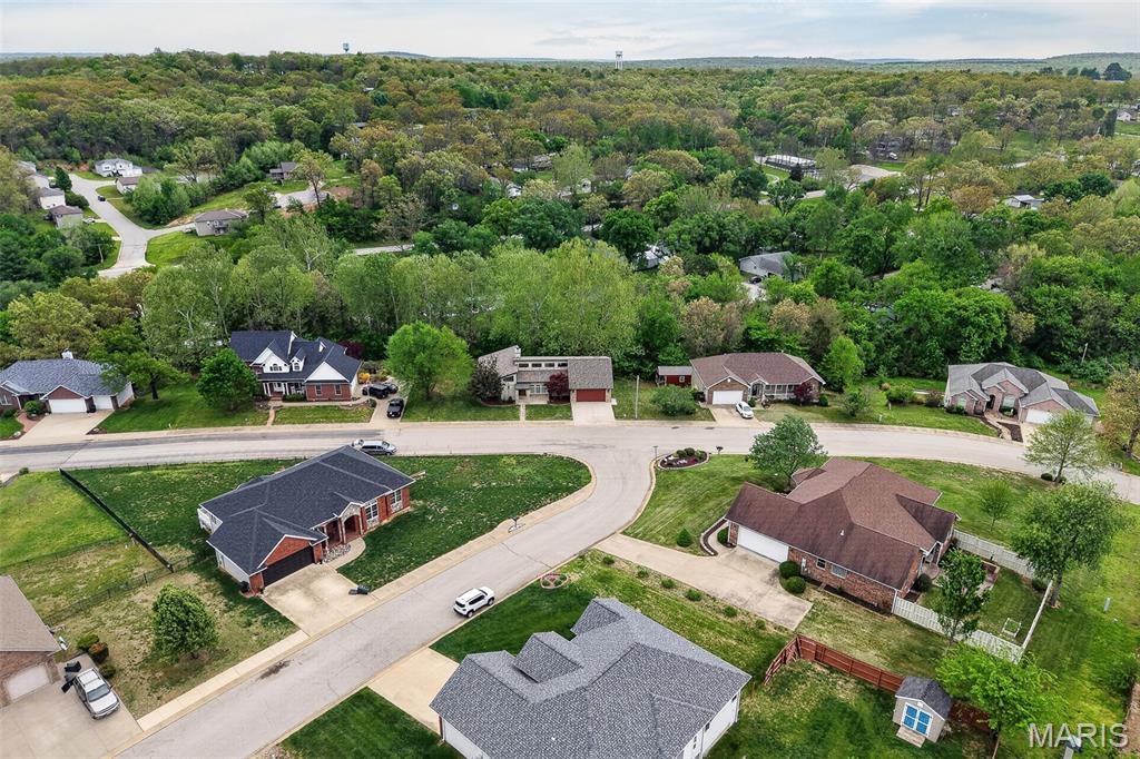 BRIAR POINTE - Residential