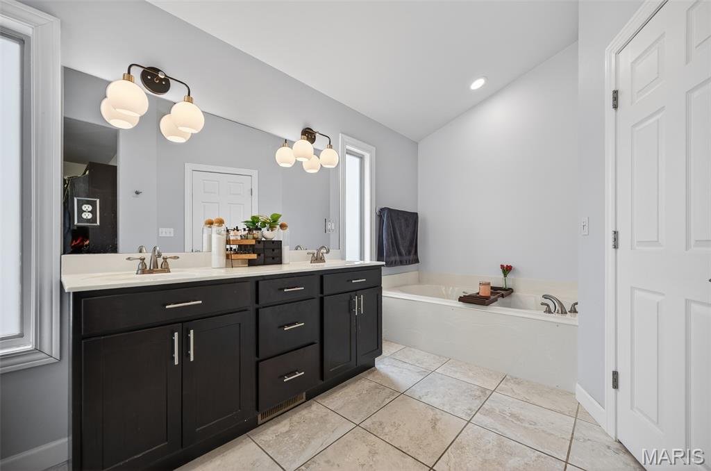 BRIAR POINTE - Residential