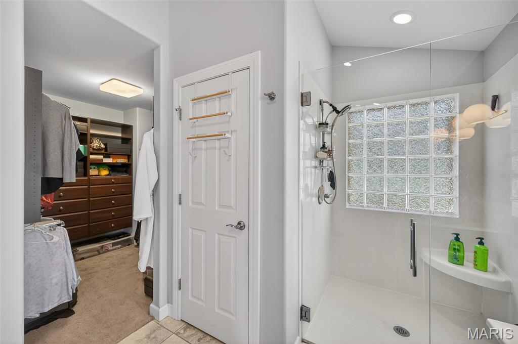 BRIAR POINTE - Residential