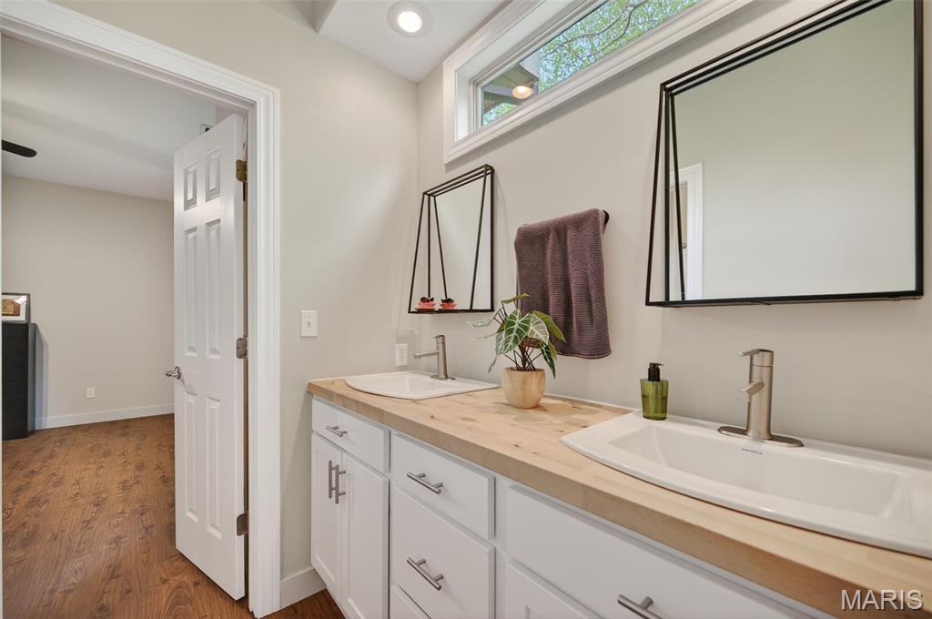 BRIAR POINTE - Residential