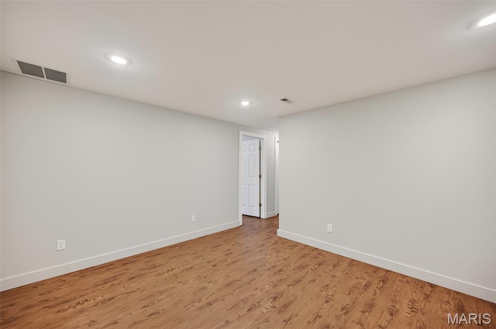 BRIAR POINTE - Residential