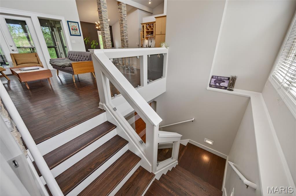 BRIAR POINTE - Residential