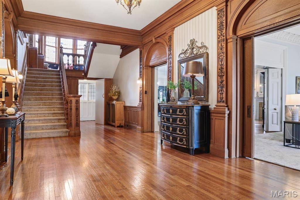 DeBaliviere Place - Residential