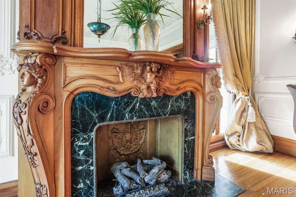 DeBaliviere Place - Residential