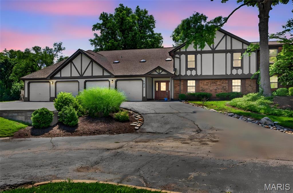 Windsor Manor Condo 3 - Residential