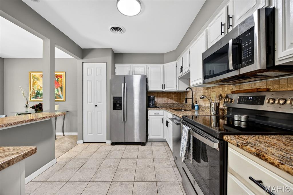 Windsor Manor Condo 3 - Residential