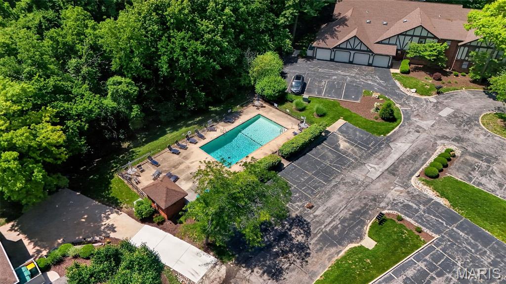 Windsor Manor Condo 3 - Residential
