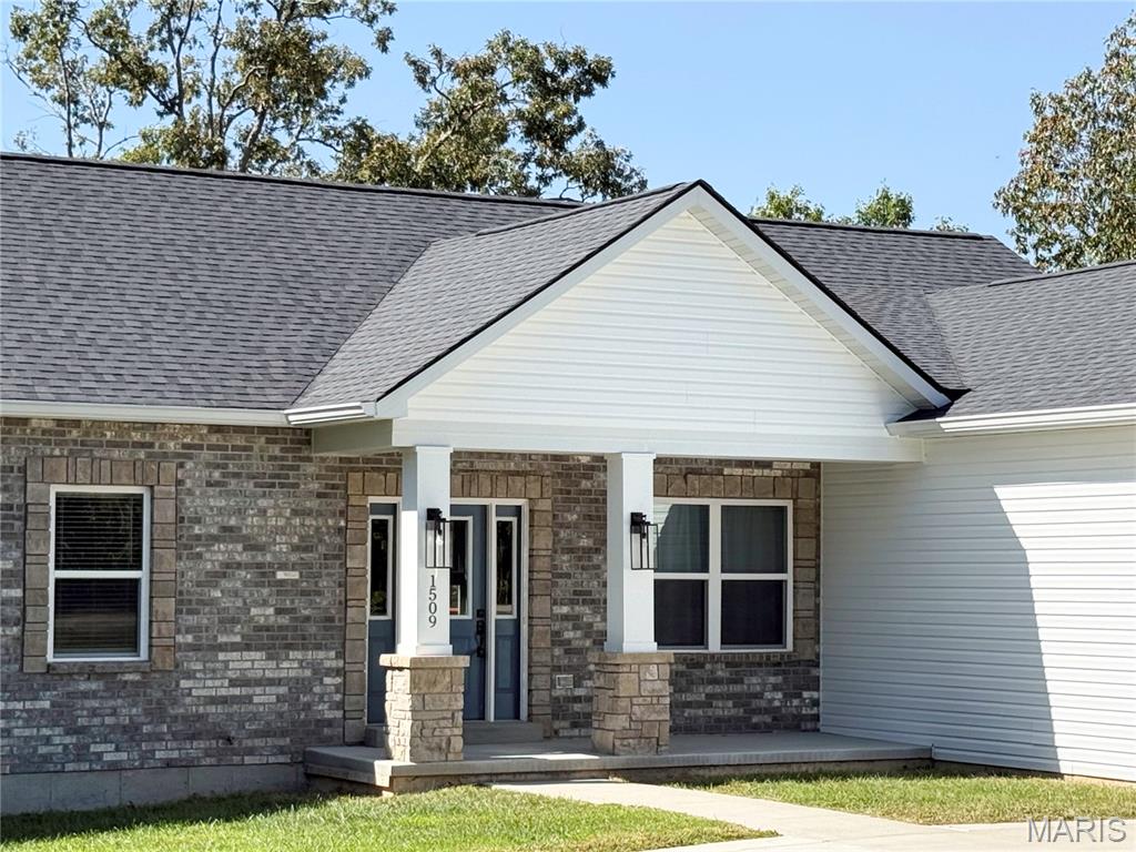 1509 Buck View