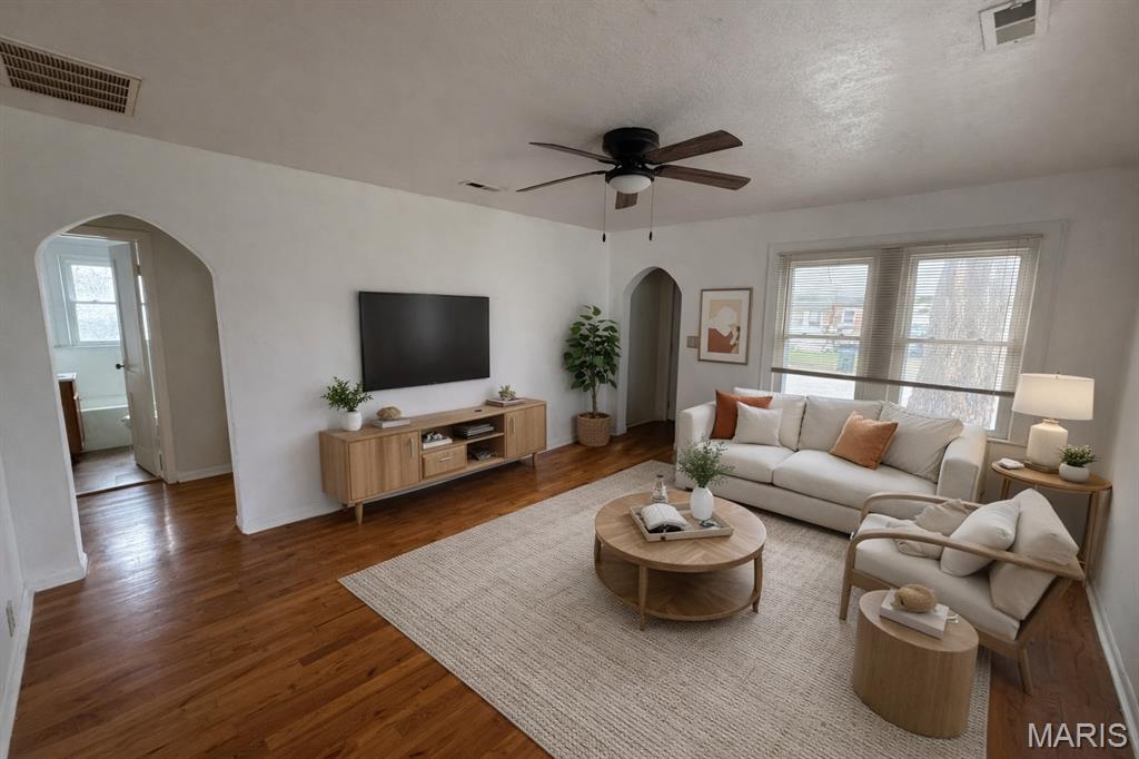 MI Harrisons - Residential