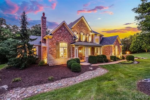 Photo of 12718 Zacharys Ridge, Sunset Hills, MO 63127 (MLS # 25058313)
