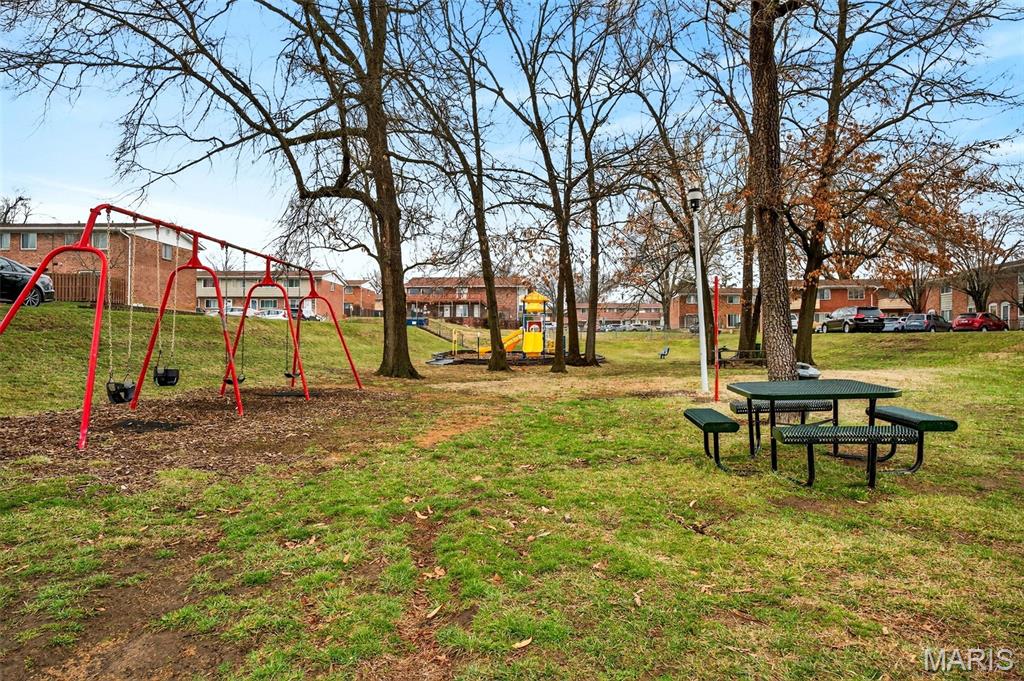 Carroll Wood Condo - Residential