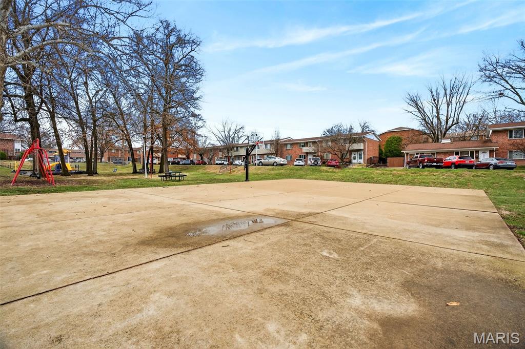 Carroll Wood Condo - Residential