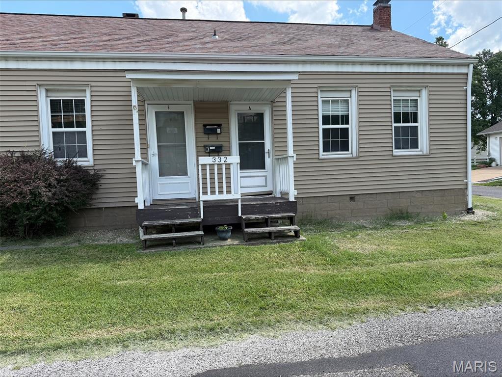 Photo 1 of 10 — 332 Saint Paul Street, Columbia, IL 62236