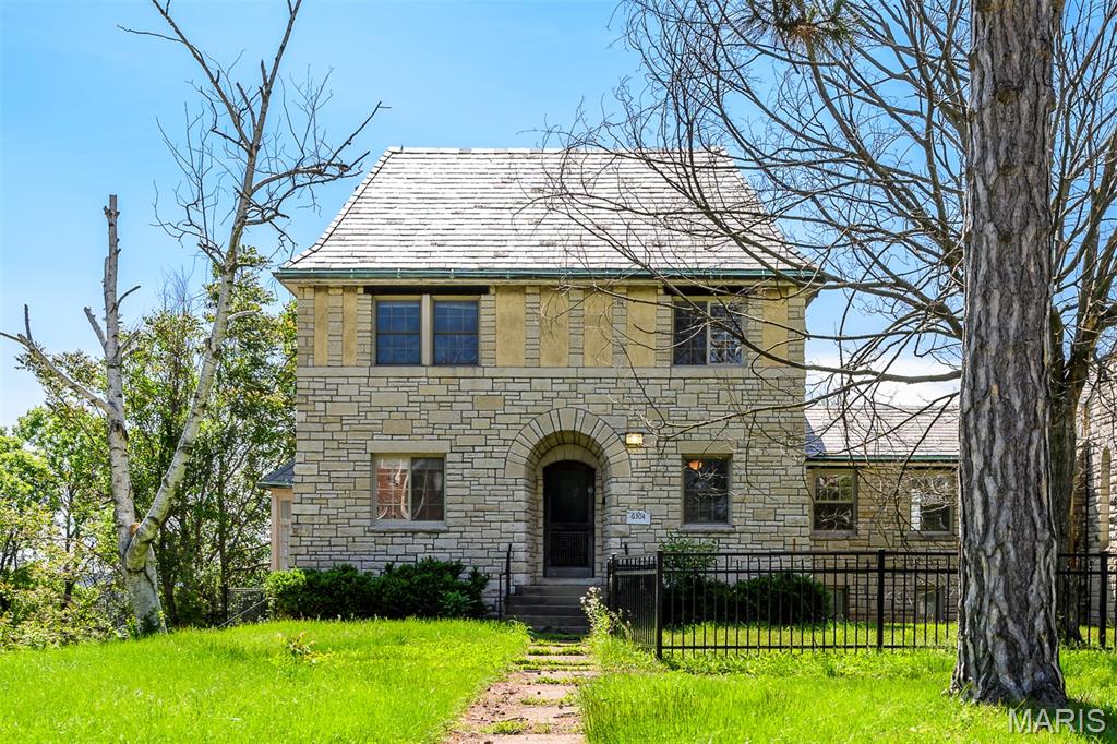 6304 Minnesota Avenue