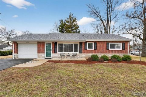 9962 E Watson Road Crestwood MO 63126