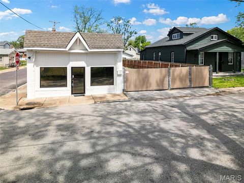 Tiny photo for 4687 Heidelberg Avenue, St Louis, MO 63123 (MLS # 26027200)