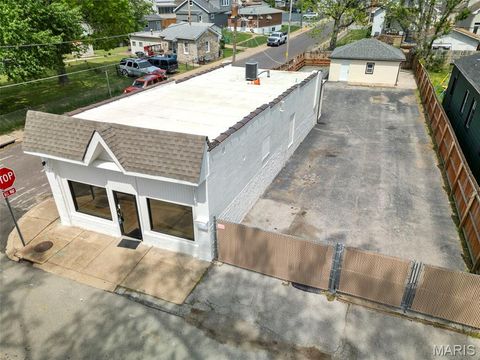 Tiny photo for 4687 Heidelberg Avenue, St Louis, MO 63123 (MLS # 26027200)