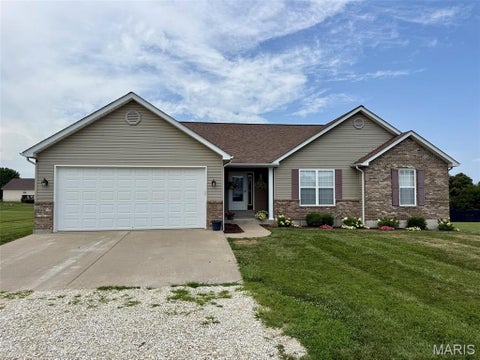 Photo of 14878 Pike 343, Bowling Green, MO 63334 (MLS # 26050041)