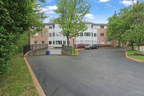 Tiny photo for 11920 Old Ballas Road #205, Creve Coeur, MO 63141 (MLS # 26024276)