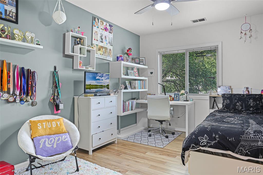 Woodridge Condo At Old Ballas - Residential