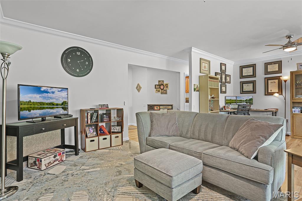 Woodridge Condo At Old Ballas - Residential