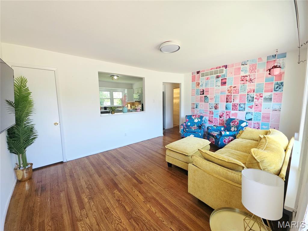 5 Delord Avenue