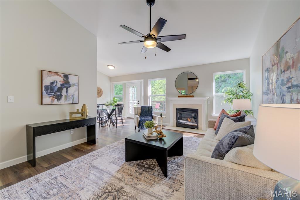 Wentzville, Missouri 63385, United States, 3 Bedrooms Bedrooms, ,3 BathroomsBathrooms,Residential,Active,149582