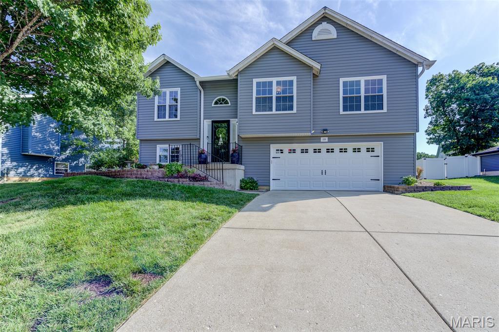 Wentzville, Missouri 63385, United States, 3 Bedrooms Bedrooms, ,3 BathroomsBathrooms,Residential,Active,149582