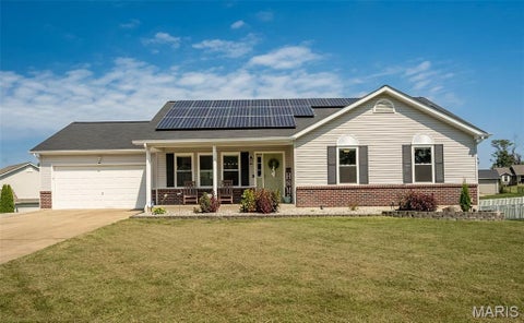 Photo of 64 Robin Hood Drive, Troy, MO 63379 (MLS # 26053656)