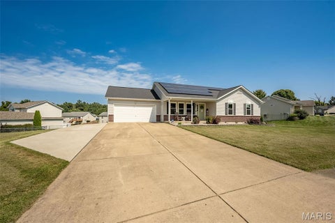 Tiny photo for 64 Robin Hood Drive, Troy, MO 63379 (MLS # 26053656)