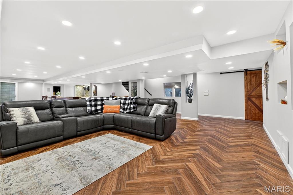 Savannah #2 - Residential