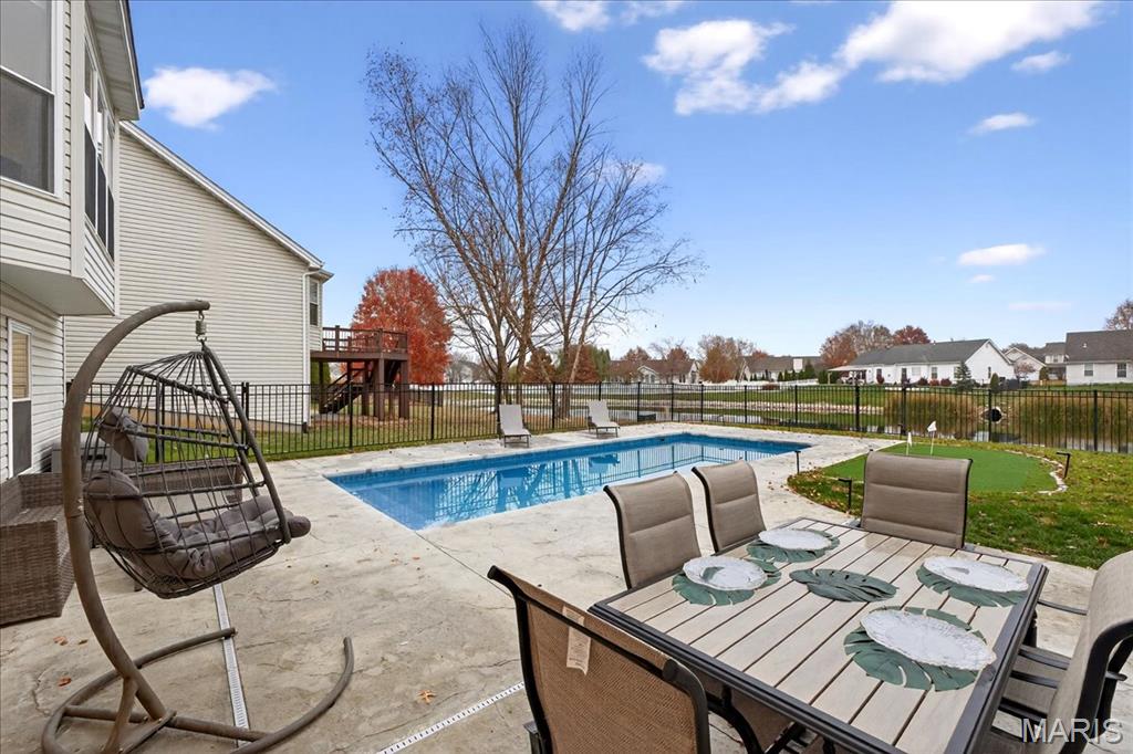 Savannah #2 - Residential