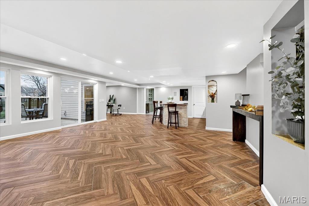 Savannah #2 - Residential