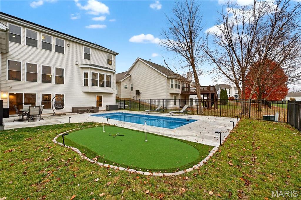 Savannah #2 - Residential