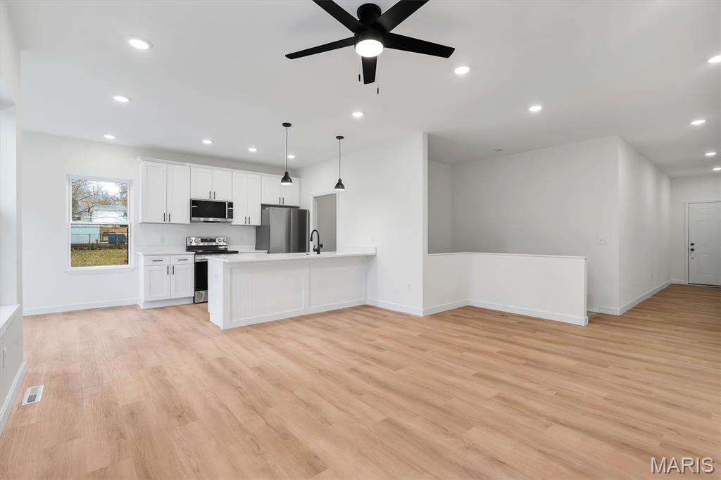 453 Rosedale Terrace