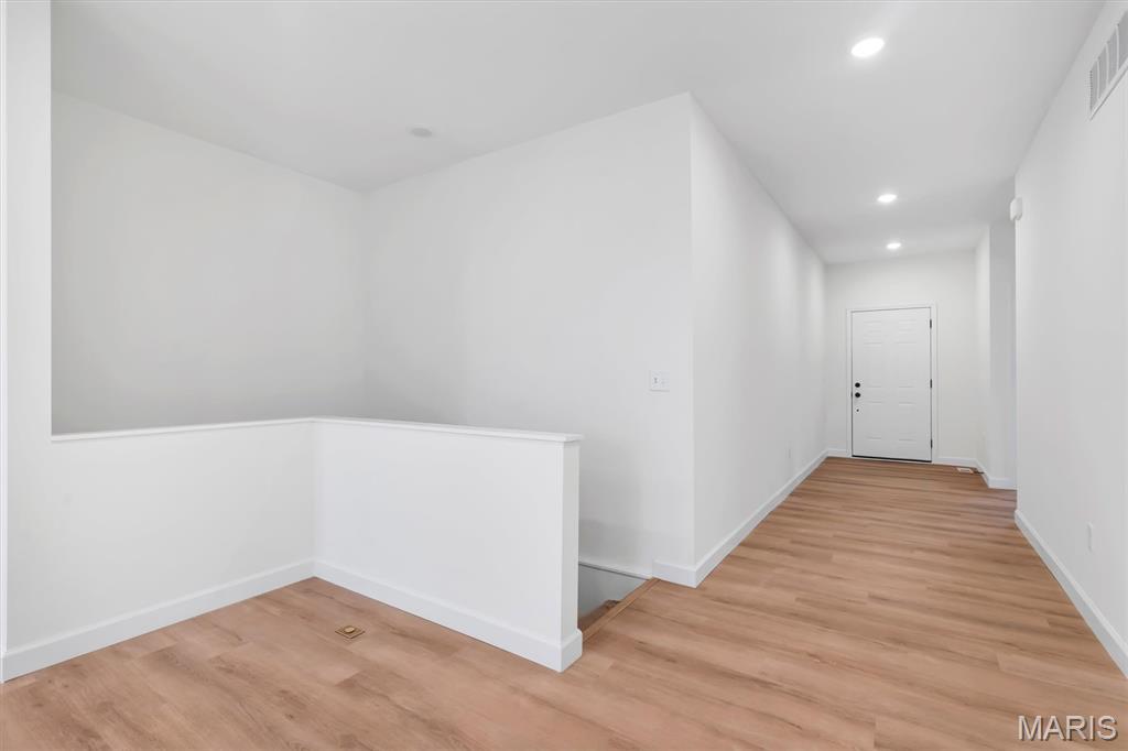 453 Rosedale Terrace