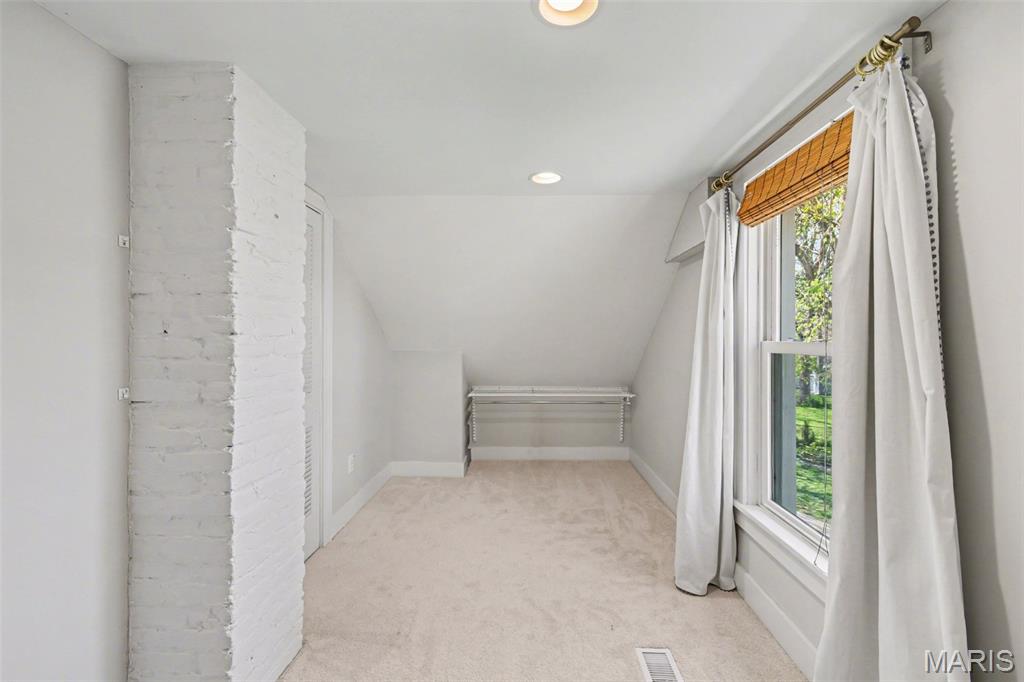 Woodland View - Residential